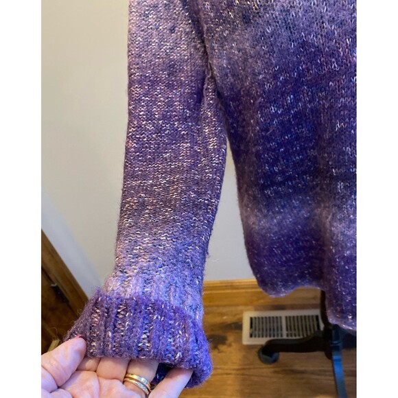 Coldwater Creek Purple Sweater Sz Large 25% Wool V Neck Variegated Fuzzy Striped - Picture 7 of 12